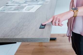 Stockholm-Micro Electric Standing Desk by Friska - The House Office